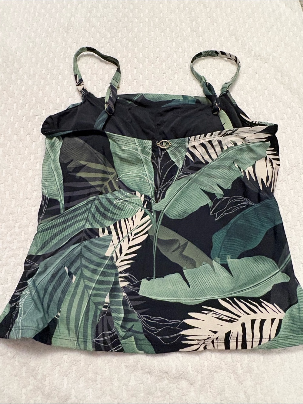 Jantzen Green and Black Tropical Leaf tankini TOP ONLY - Picture 6 of 8